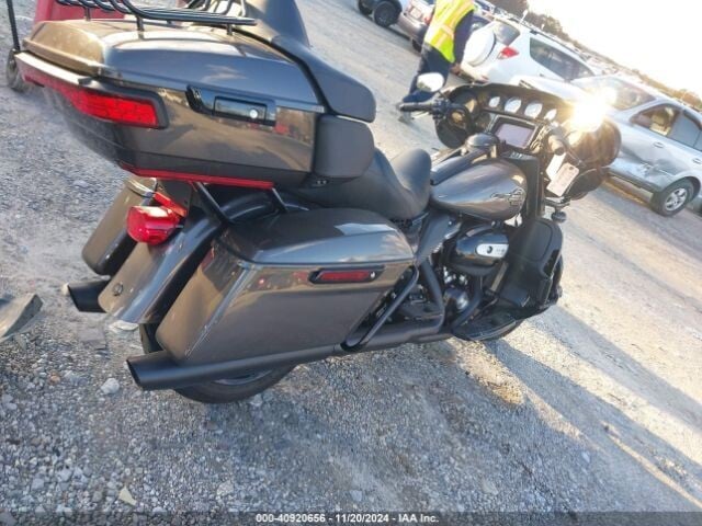 Photo 4 - Harley-Davidson FLHTK 2023 y Touring / Sport Touring motorcycle