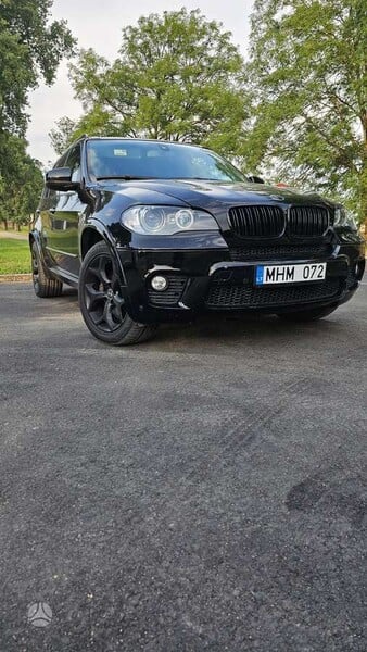 Photo 2 - Bmw X5 2009 y Off-road / Crossover