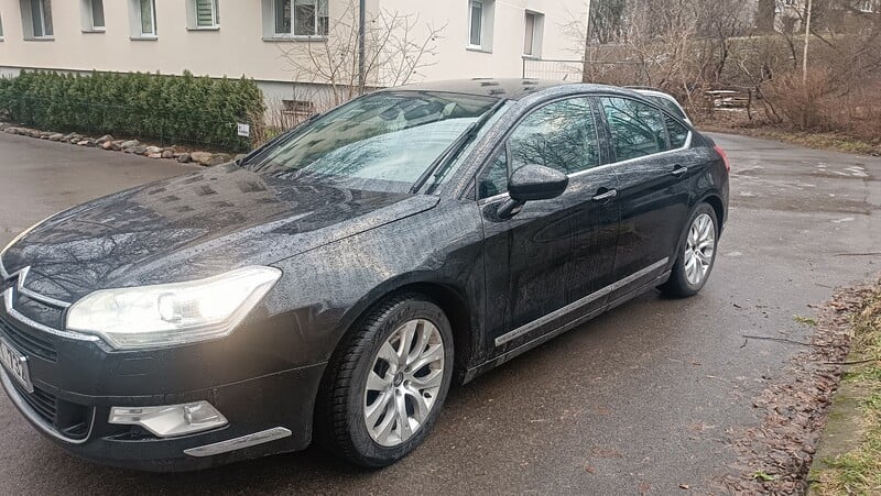 Photo 2 - Citroen C5 2008 y Sedan