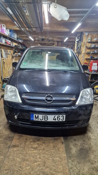 Фотография 2 - Opel Meriva 2004 г Хэтчбек