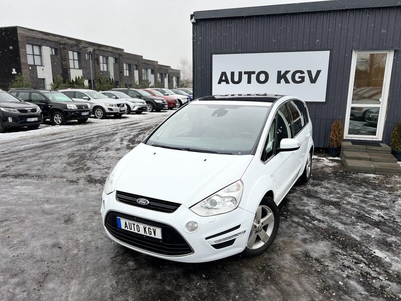 Photo 1 - Ford S-Max 2011 y Van