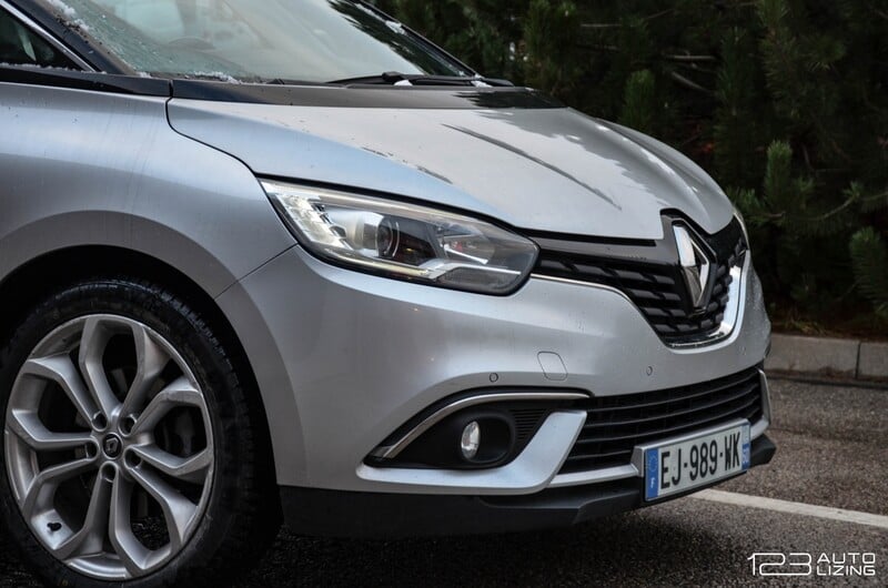 Photo 5 - Renault Grand Scenic 2017 y Van