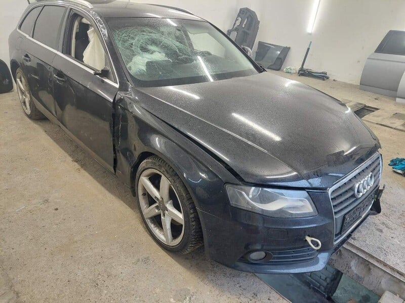 Nuotrauka 1 - Audi A4 2010 m dalys