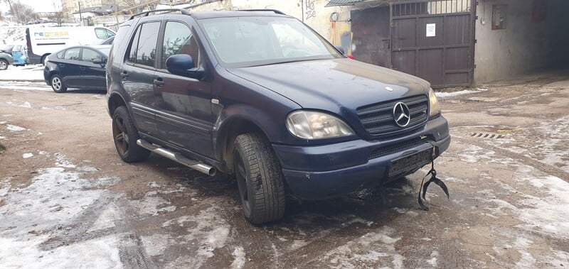 Nuotrauka 4 - Mercedes-Benz ML 320 2000 m Visureigis / Krosoveris