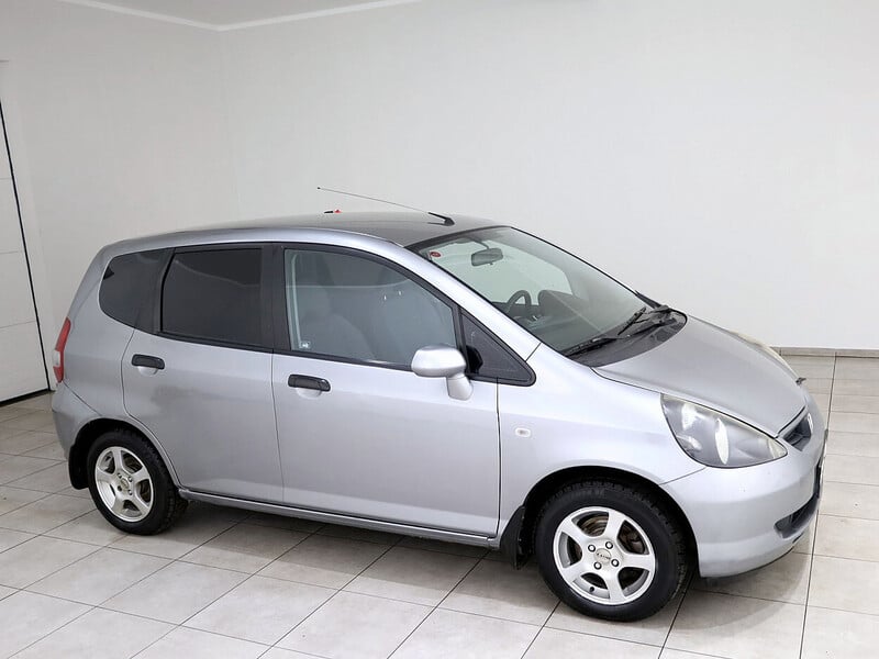 Фотография 1 - Honda Jazz 2004 г Хэтчбек