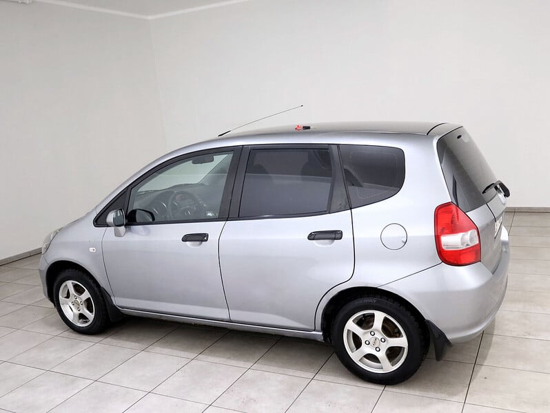 Фотография 4 - Honda Jazz 2004 г Хэтчбек