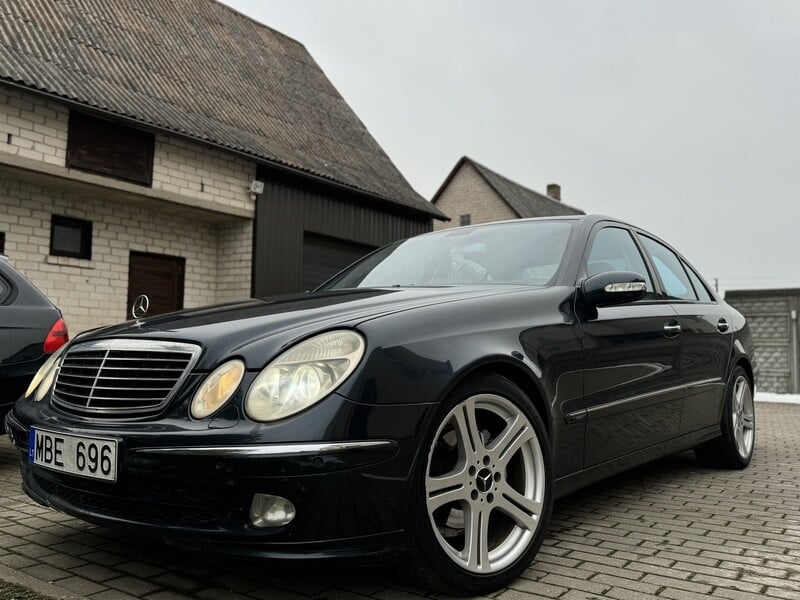 Photo 5 - Mercedes-Benz E 270 Avantgarde 2003 y