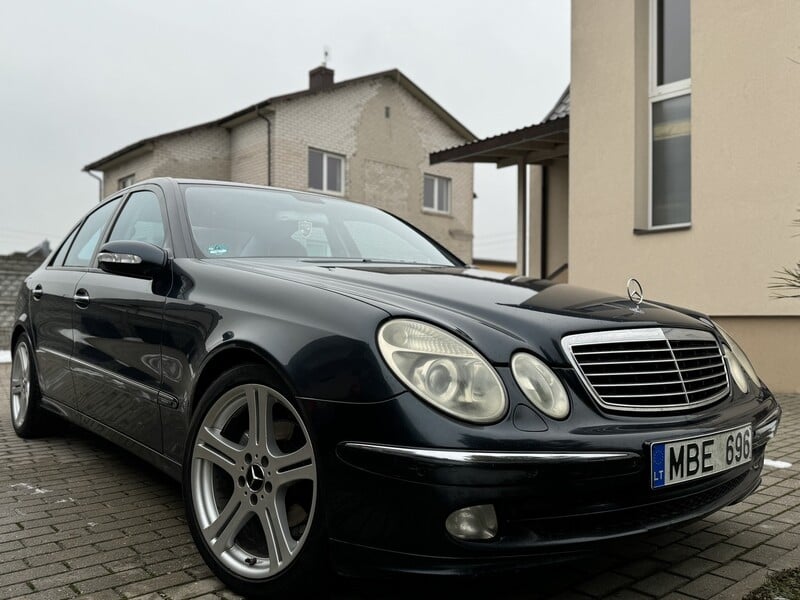 Photo 2 - Mercedes-Benz E 270 Avantgarde 2003 y