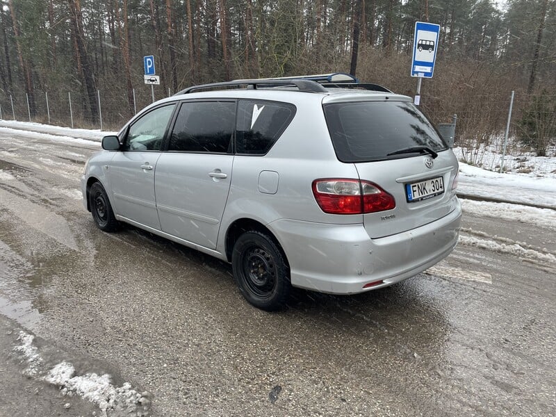 Nuotrauka 6 - Toyota Avensis Verso 2004 m Vienatūris