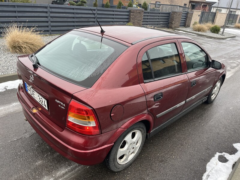 Photo 3 - Opel Astra 2000 y Hatchback