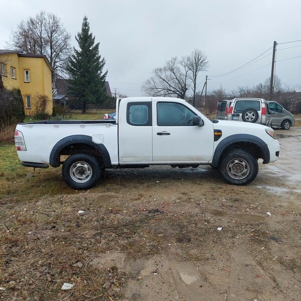 Photo 3 - Ford Ranger 2010 y Off-road / Crossover