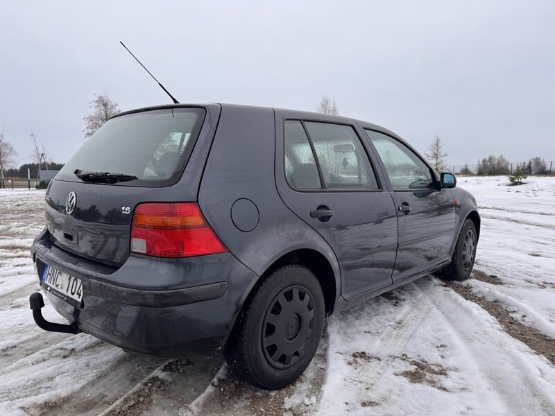 Photo 3 - Volkswagen Golf 1998 y Hatchback