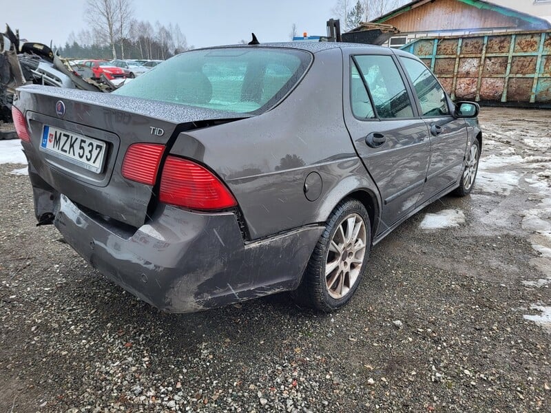 Photo 4 - Saab 9-5 2006 y parts