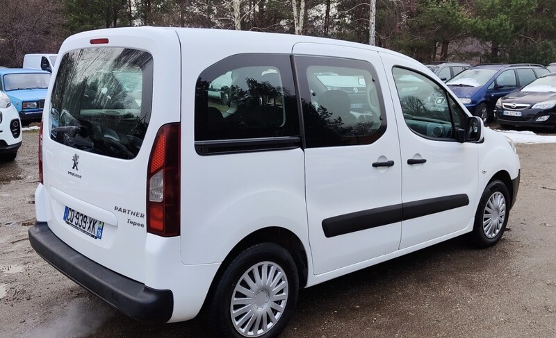 Photo 4 - Peugeot Partner 2013 y Van