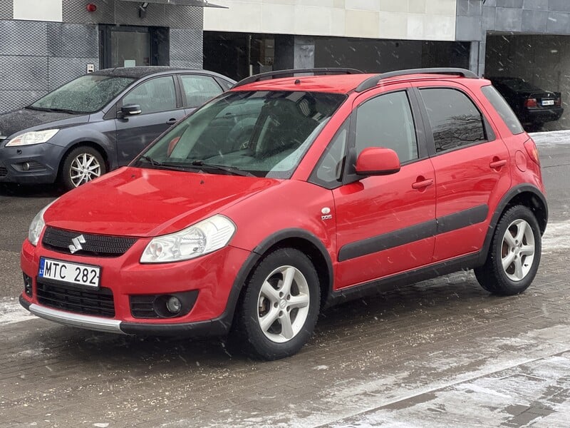 Photo 1 - Suzuki SX4 2008 y Hatchback