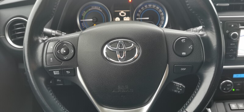 Photo 12 - Toyota Auris 2014 y Wagon