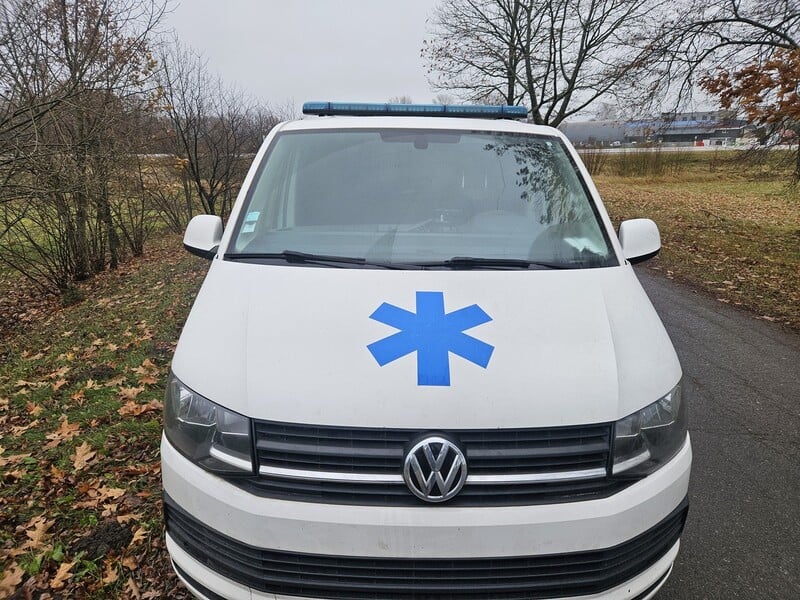 Photo 10 - Volkswagen Transporter 2019 y Minibus