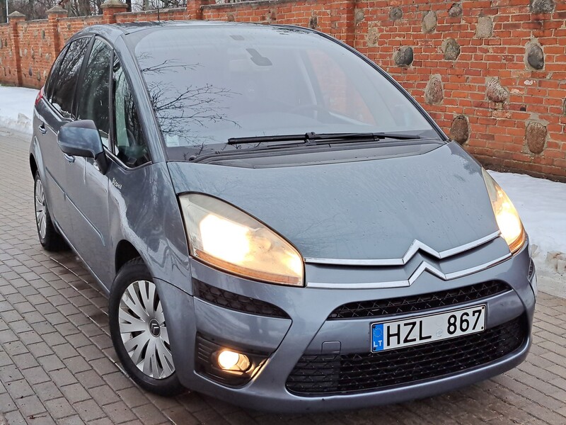 Photo 2 - Citroen C4 Picasso 2007 y Van