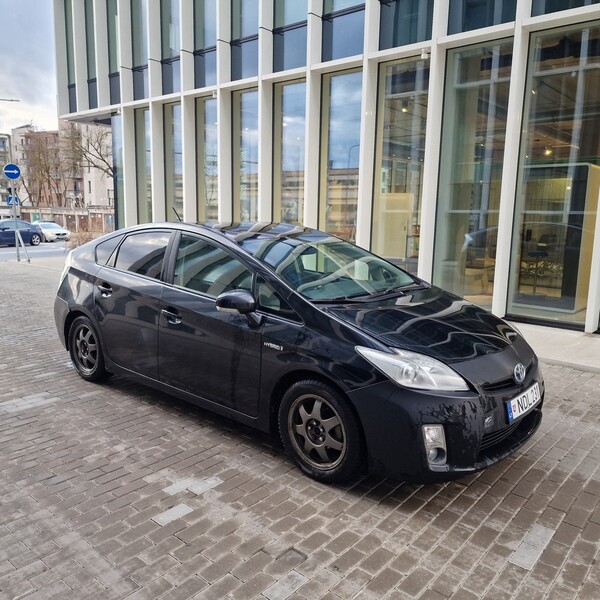 Photo 3 - Toyota Prius 2010 y Hatchback