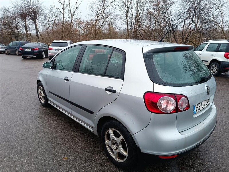 Photo 8 - Volkswagen Golf Plus 2007 y Hatchback