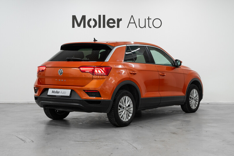 Photo 3 - Volkswagen T-Roc 2019 y Off-road / Crossover