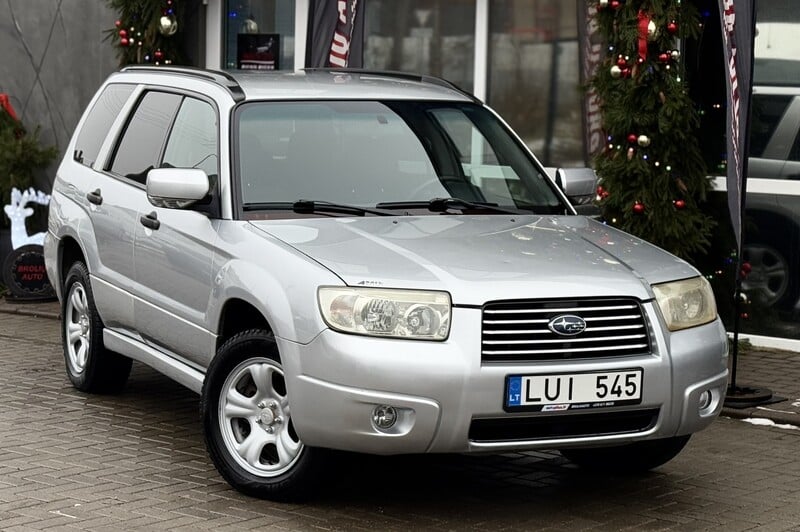 Photo 2 - Subaru Forester 2007 y Off-road / Crossover