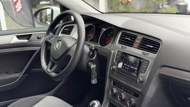 Nuotrauka 15 - Volkswagen Golf 2015 m Universalas