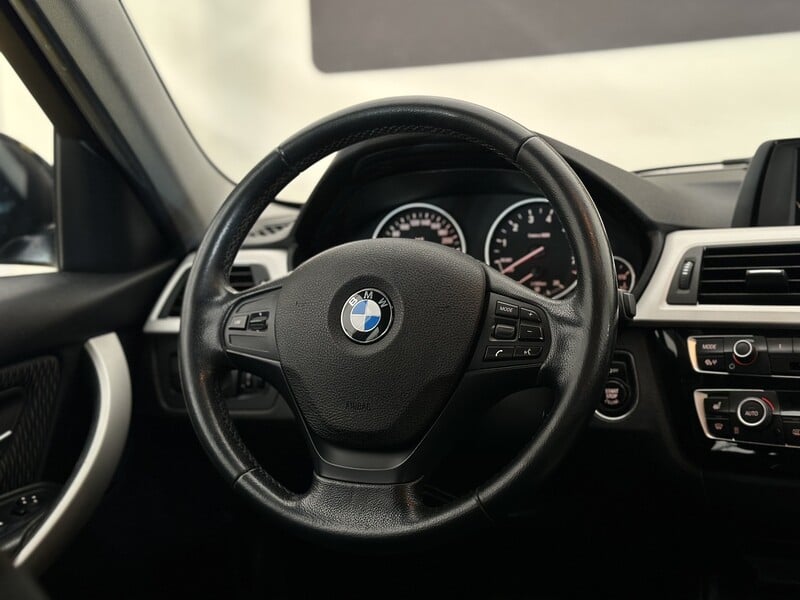 Nuotrauka 15 - Bmw 320 2016 m Sedanas