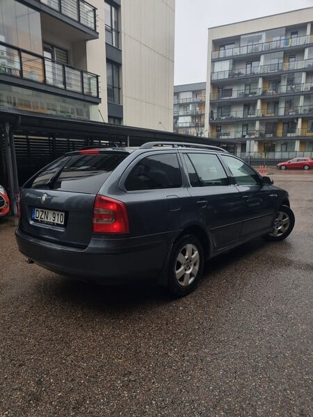 Photo 2 - Skoda Octavia 2008 y Wagon