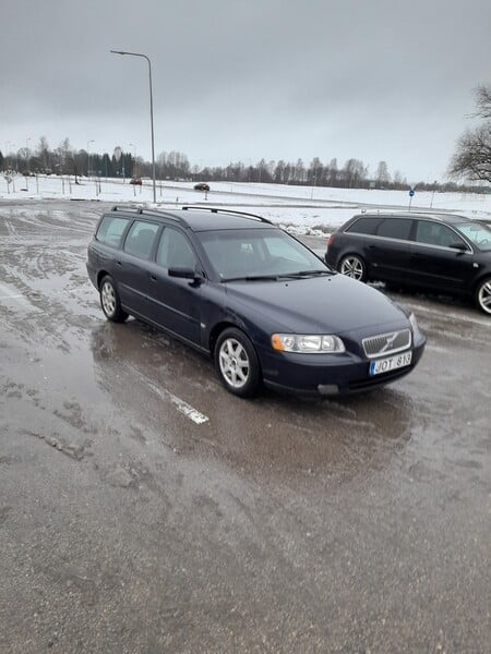 Фотография 1 - Volvo V70 2006 г Универсал