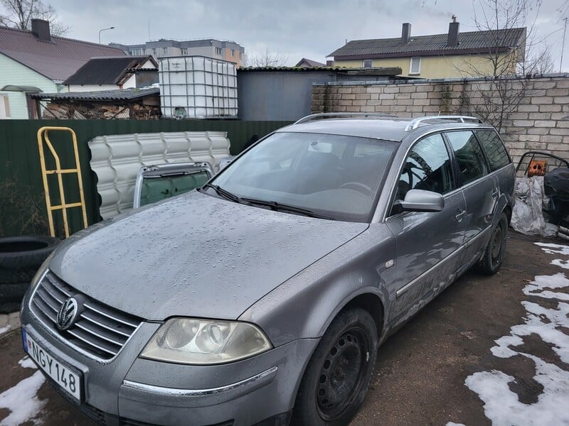 Photo 1 - Volkswagen Passat 2003 y Wagon