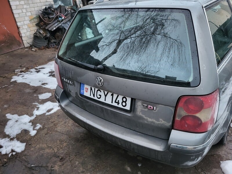 Photo 5 - Volkswagen Passat 2003 y Wagon