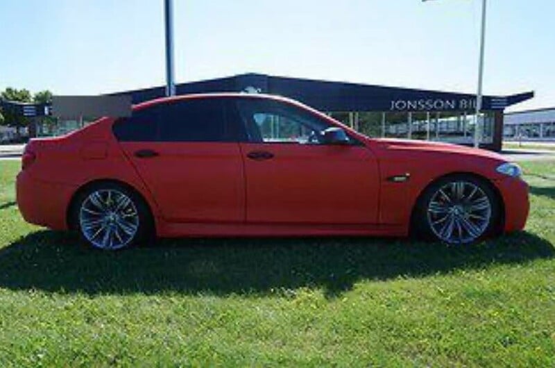 Photo 1 - Bmw 520 2011 y Sedan