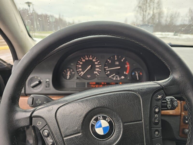 Photo 9 - Bmw 530 2000 y Wagon