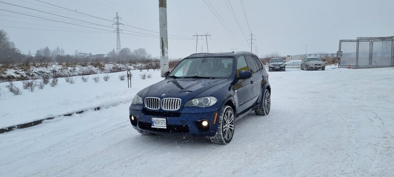 Фотография 1 - Bmw X5 2011 г Внедорожник / Кроссовер