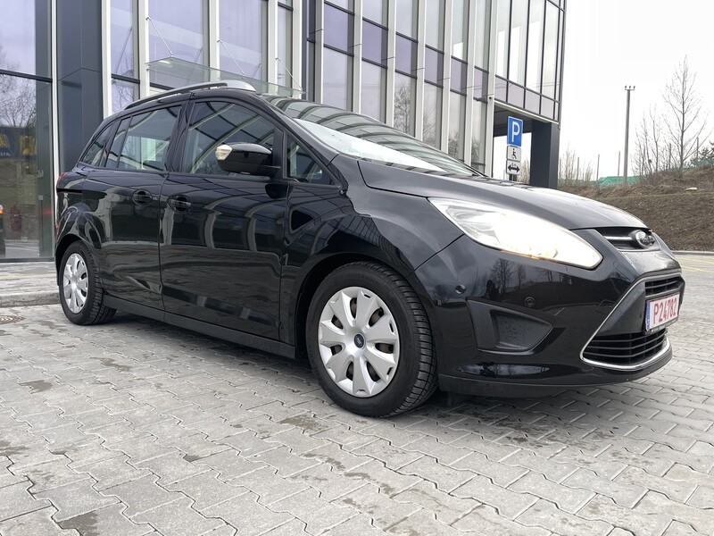 Фотография 3 - Ford Grand C-MAX 2011 г Хэтчбек