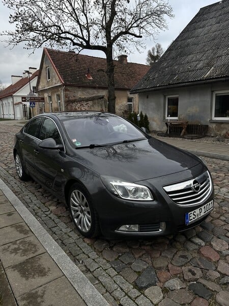 Photo 2 - Opel Insignia CDTi 2010 y