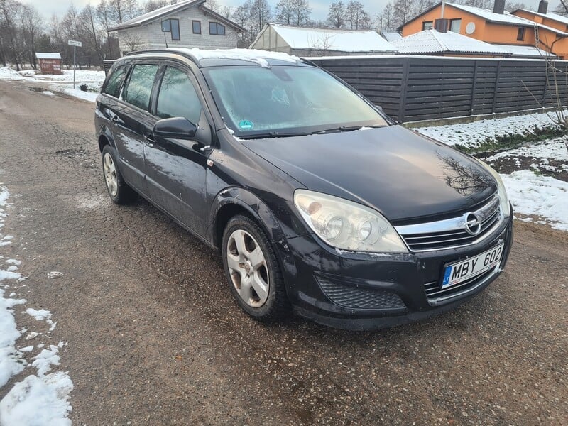 Фотография 3 - Opel Astra 2007 г Универсал