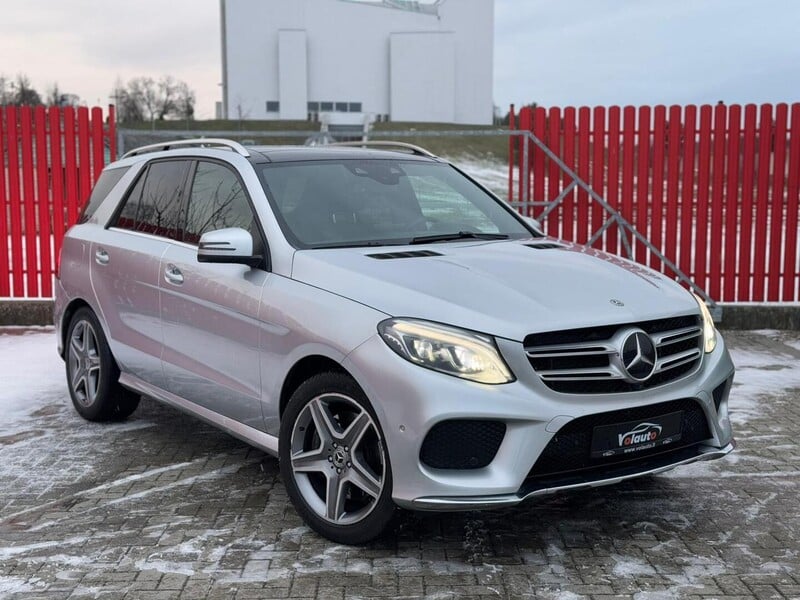 Photo 2 - Mercedes-Benz GLE 400 2018 y Off-road / Crossover