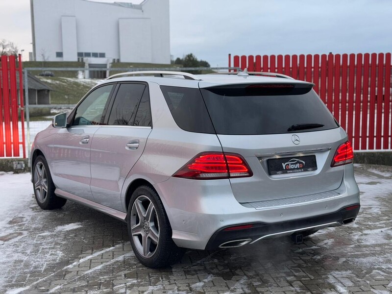 Photo 5 - Mercedes-Benz GLE 400 2018 y Off-road / Crossover