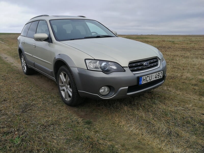 Photo 1 - Subaru OUTBACK 2005 y Wagon