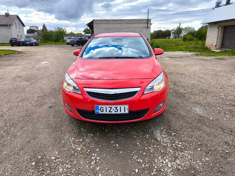 Photo 4 - Opel Astra 2010 y Hatchback