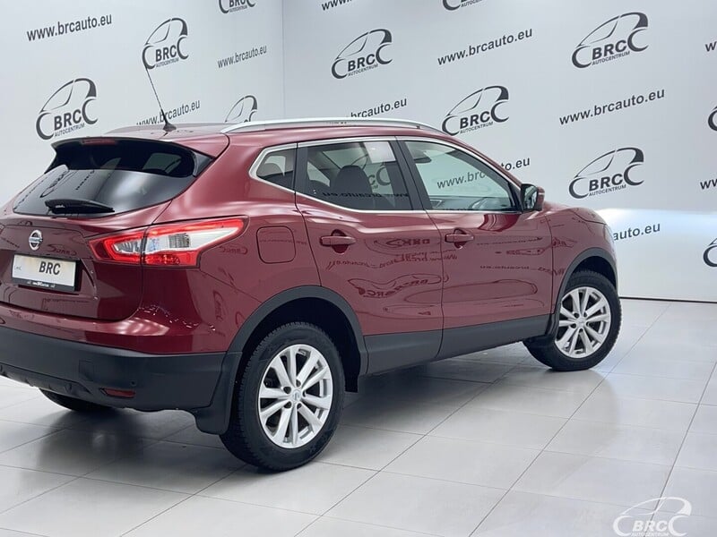 Фотография 2 - Nissan Qashqai 1.2 DIG-T Automatas 2016 г