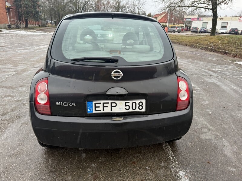 Фотография 3 - Nissan Micra 2004 г Хэтчбек