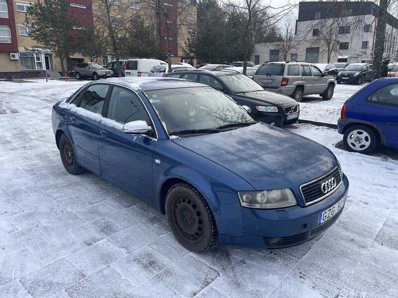 Nuotrauka 1 - Audi A4 2002 m Sedanas