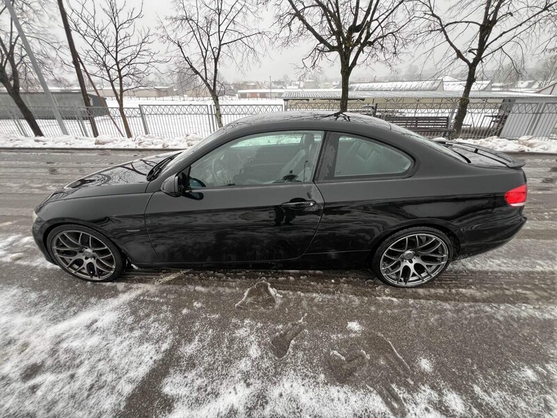 Фотография 2 - Bmw 320 2008 г Купе