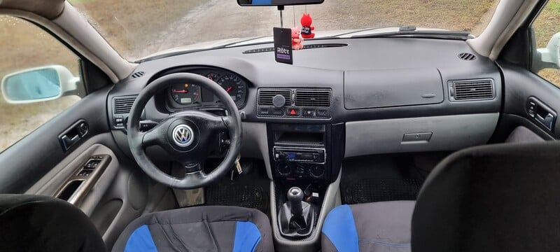 Photo 9 - Volkswagen Golf 1998 y Hatchback