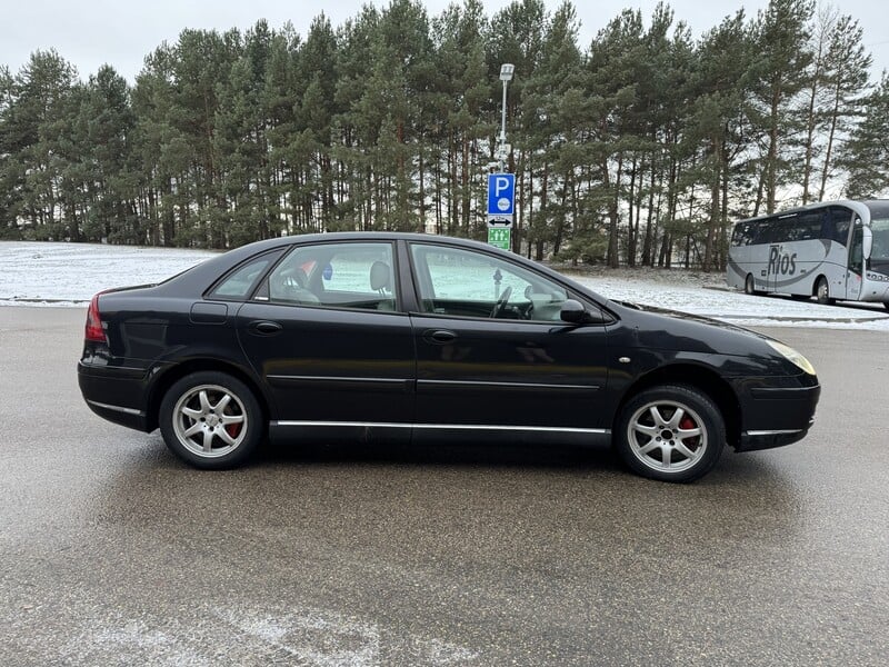 Photo 5 - Citroen C5 2004 y Hatchback