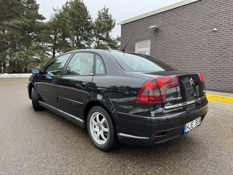 Photo 8 - Citroen C5 2004 y Hatchback