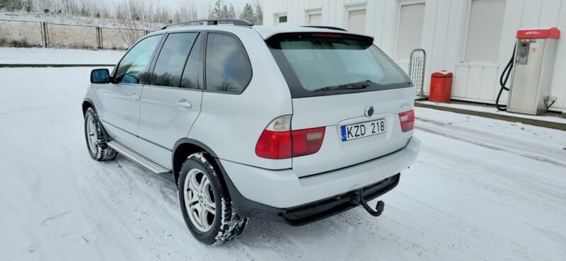 Photo 2 - Bmw X5 2002 y Off-road / Crossover